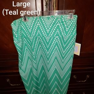 NWT Lularoe Cassie Skirt Large